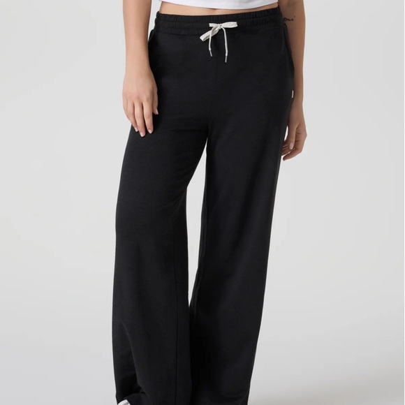 Vuori Halo Essential Wideleg - Long - Picture 2 of 8